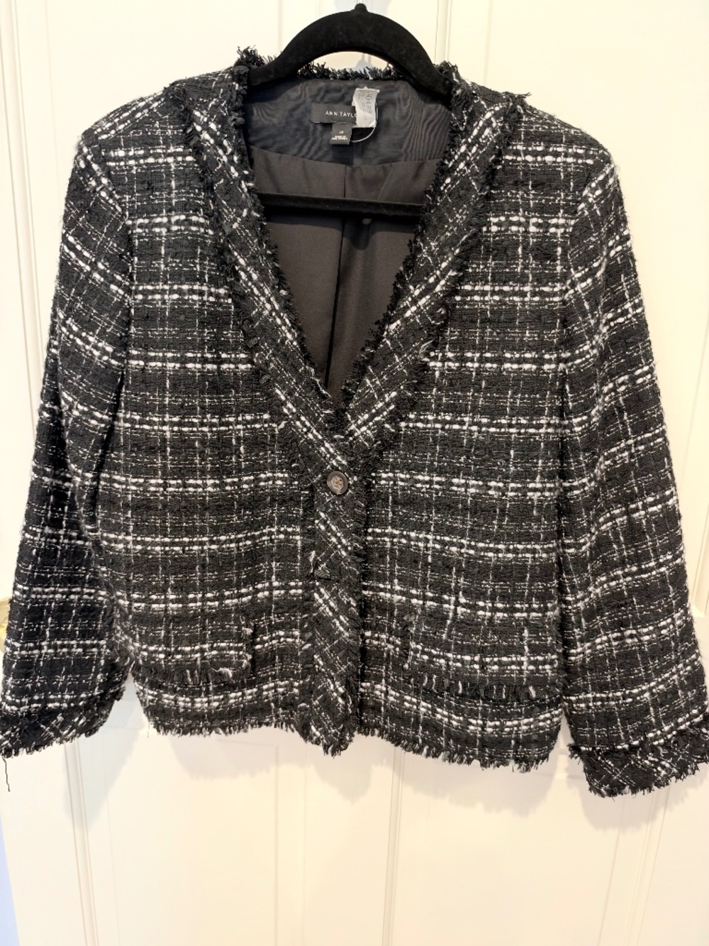 Ann Taylor Black & White Tweed Blazer | Size 14